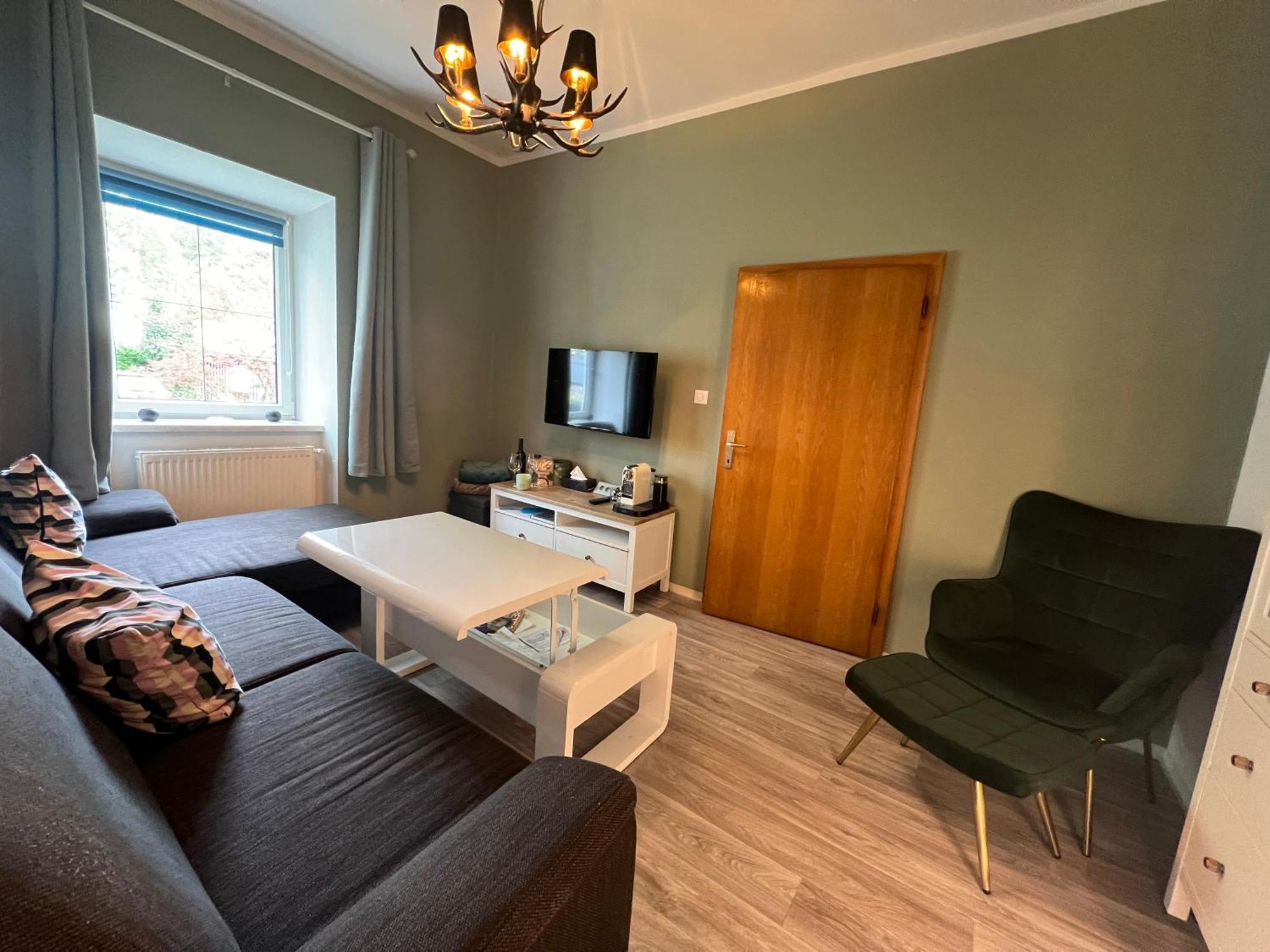 Ausseerland Apartments - Relax, Ski, Hike And Bike, Garden, Parking, Bbq, Near Hallstatt, Loser, Tauplitz And Krippenstein, Free Wi-Fi And Netflix Бад Аусзее Экстерьер фото