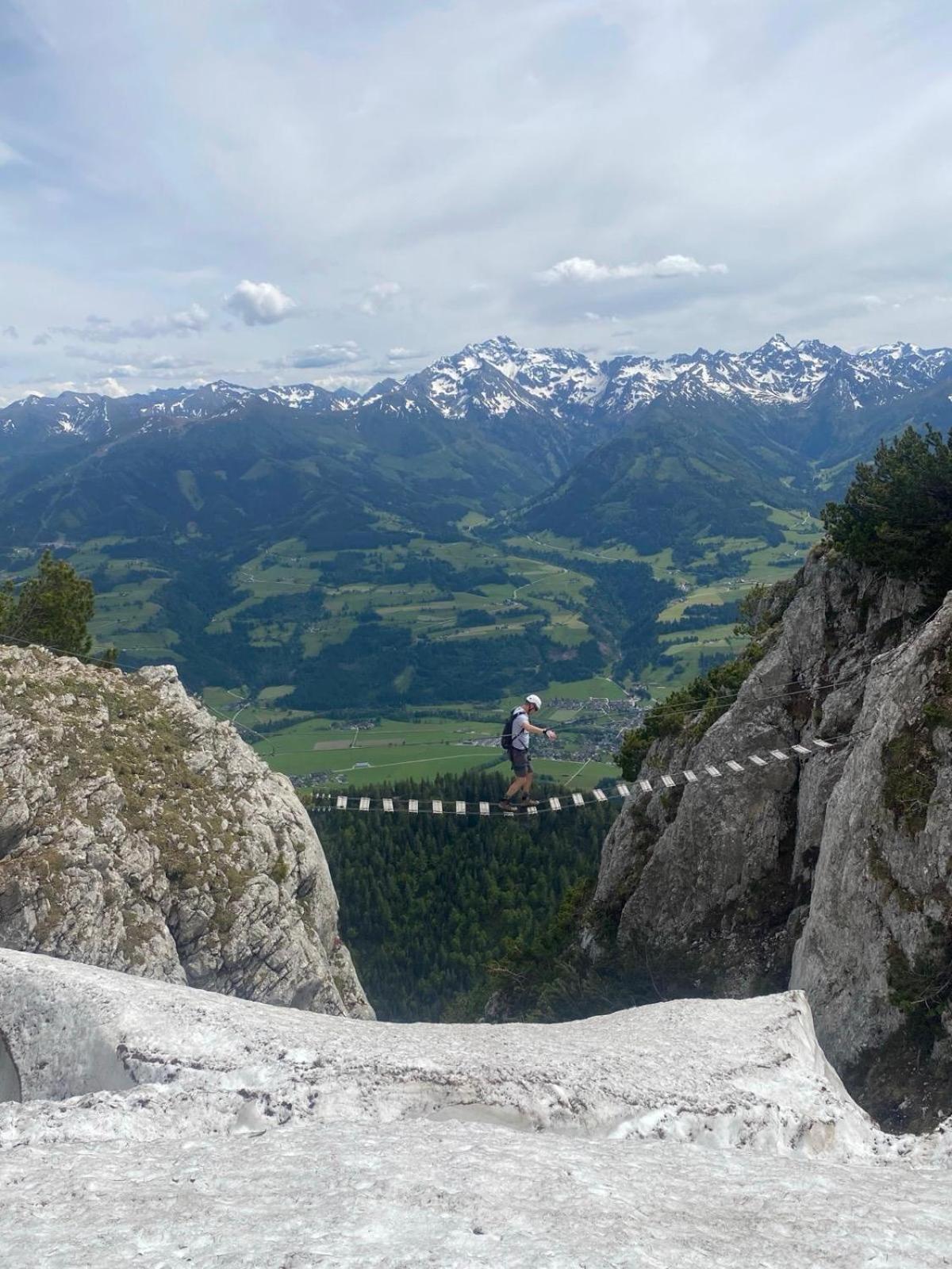 Ausseerland Apartments - Relax, Ski, Hike And Bike, Garden, Parking, Bbq, Near Hallstatt, Loser, Tauplitz And Krippenstein, Free Wi-Fi And Netflix Бад Аусзее Экстерьер фото